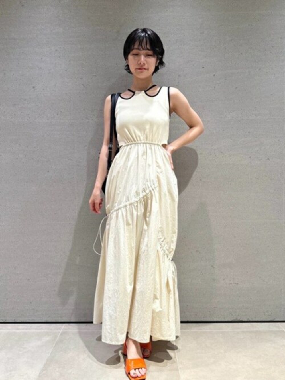 LILY BROWN（リリーブラウン）の「カットコンビドロストワンピース  