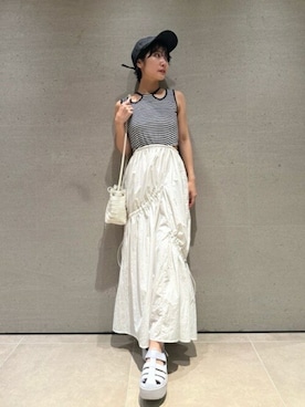 「LILY BROWN（リリーブラウン）のアイテム（キャップ）」を使った、USAGI ONLINEさん（レディース・152cm）の夏コーディネート