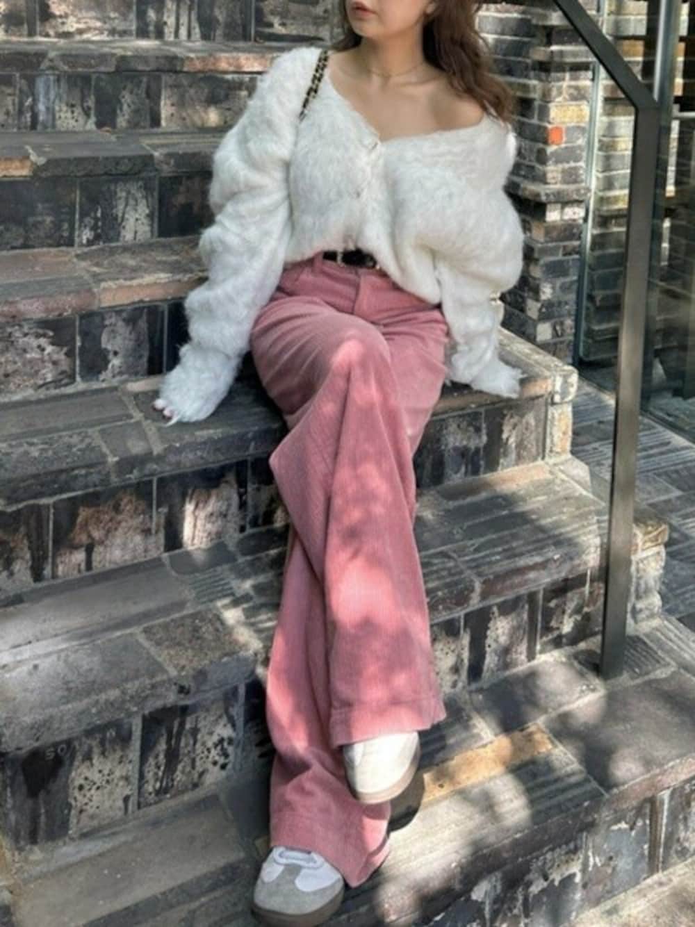 LILY BROWN（リリーブラウン）の「コーデュロイハイライズワイドパンツ