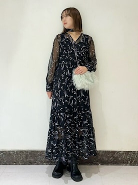 「刺繍」｜「アイテム（ブーツ）」を使った、USAGI ONLINEさん（レディース・157cm）の冬コーディネート