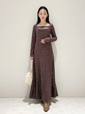 「ベロア」｜「アイテム（アクセサリー）」を使った、USAGI ONLINEさん（レディース・154cm）の冬コーディネート