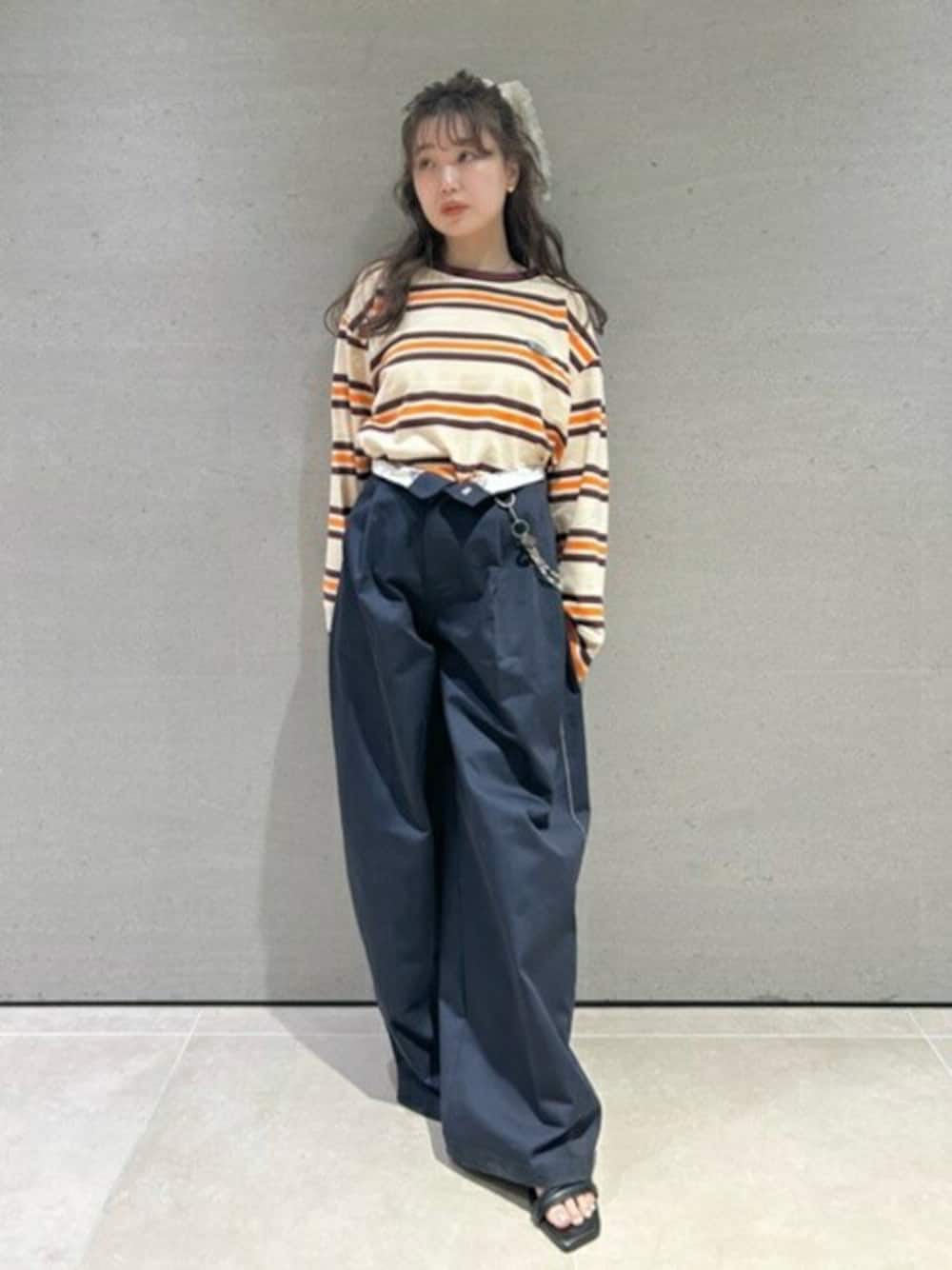 Dickies×LILYBROWN】ステッチワークタックバギーパンツを使った人気