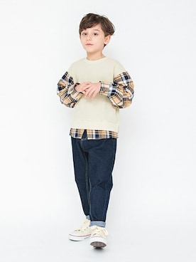 「アイテム（デニムパンツ）」を使った、BRANSHESさん（キッズ・116cm）の冬コーディネート