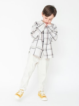 「アイテム（チノパンツ）」を使った、BRANSHESさん（キッズ・116cm）の冬コーディネート