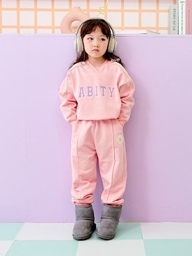 「aBity select（アビティセレクト）のアイテム（パンツ）」を使った、BRANSHESさん（キッズ・105cm）の秋コーディネート