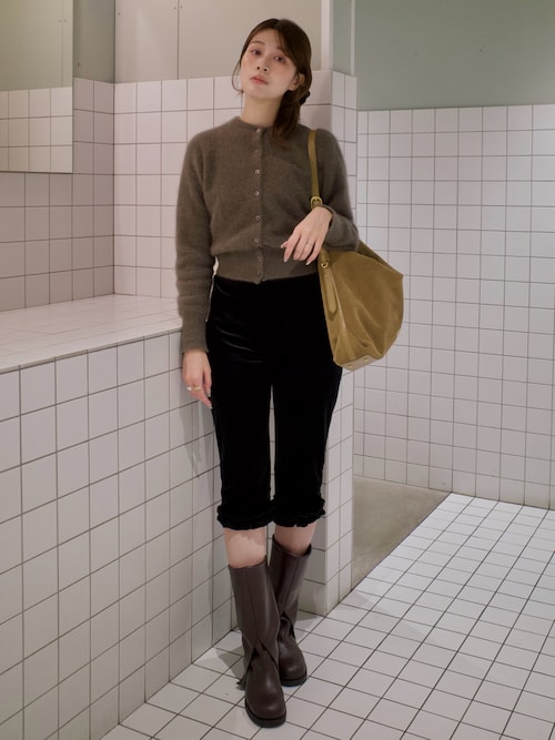 velour frill capri pants / ベロアフリルカプリパンツ（その他パンツ