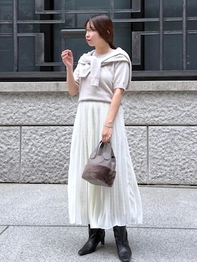 「ROPE'（ロペ）のスクエアドットプリントププリーツスカート（スカート）」を使った、nishiさん（レディース・155cm）の秋コーディネート