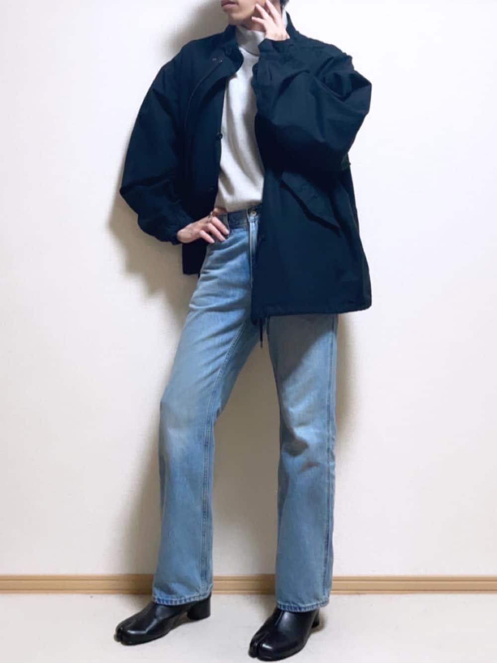 「クリスマスに着たい服、冬コーデ、お洒落さんとつながりたい、メンズファッション、デニム、デニムパンツ、ブーツ、足袋ブーツ、ミリタリー、アウター、着回しコーデ、WYM、UNIQLO、ユニクロ、Endevice」｜「JEANS FACTORY Clothesの[Jeans Factory Clothes/ジーンズファクトリークローズ] 3IN1 ショートM-65ミリタリージャケット（ミリタリージャケット、ブラック系）」を使った、SHOTARO さん（メンズ・177cm）の冬コーディネートの1枚目の写真