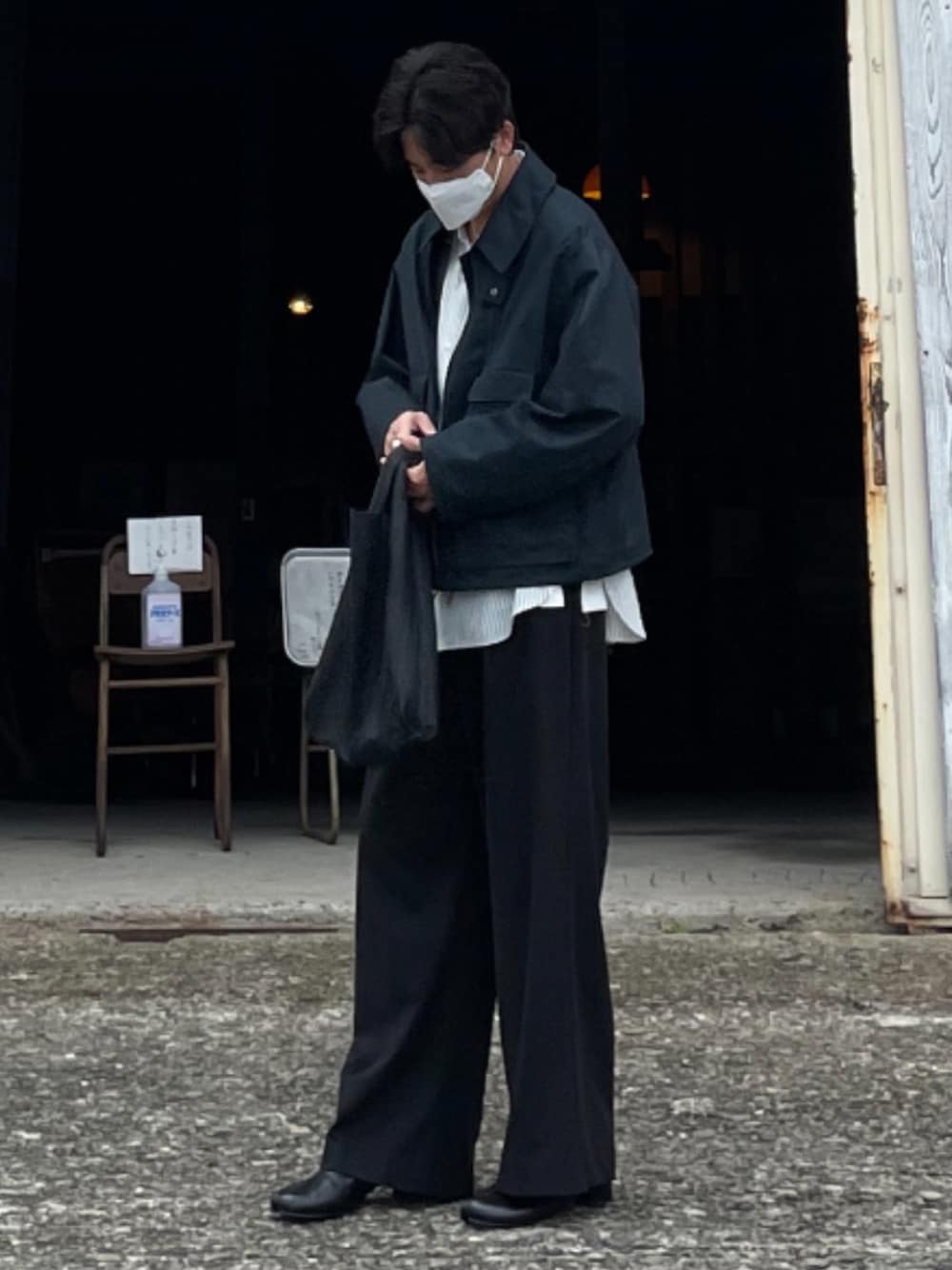「未来のWEARISTAプロジェクト、秋冬コーデ、冬コーデ、冬服、お洒落さんとつながりたい、今日のコーデ、シャツスタイル、UNIQLO、ZARA、Endevice、足袋ブーツ、ブーツ、ブルゾン、シャツ、きれいめカジュアル」｜「UNIQLOのアイテム（ブルゾン、ブルー系）」を使った、SHOTARO さん（メンズ・177cm）の冬コーディネートの1枚目の写真