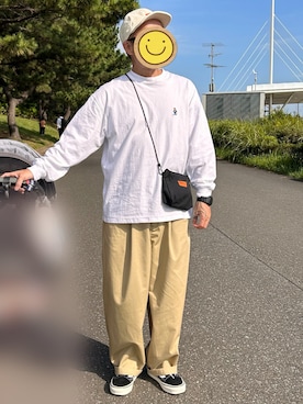 「CIAOPANIC TYPY（チャオパニックティピー）のアイテム（チノパンツ）」を使った、おとくさんさん（メンズ・165cm）の秋コーディネート