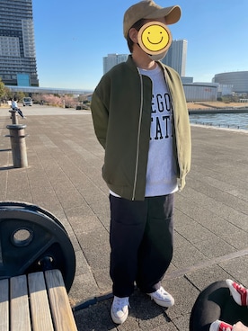 「niko and...（ニコアンド）のアイテム（MA-1）」を使った、おとくさんさん（メンズ・165cm）の冬コーディネート