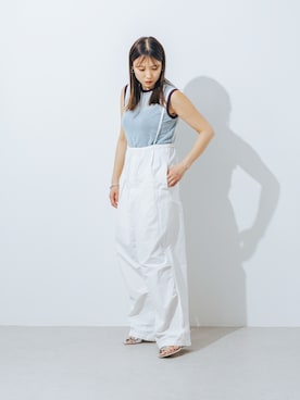 「EVOL（イーボル）の【S-LLサイズ展開・柔らかい】メタルリングスクエアトングサンダル JA5951（Sandals、シルバー系）」を使った、渡部さん（レディース・163cm）の春コーディネート