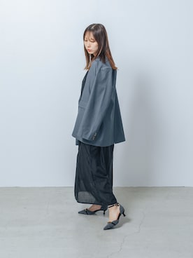 「アイテム（パンプス、グレー系）」を使った、渡部さん（レディース・163cm）の夏コーディネート