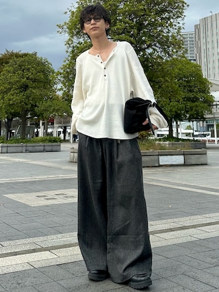 「WYM LIDNM(ウィム バイ リドム)のFAUX SUEDE SHOULDER BAG(ショルダーバッグ)」を使った、ゆうさん(メンズ・178cm)の秋コーディネート