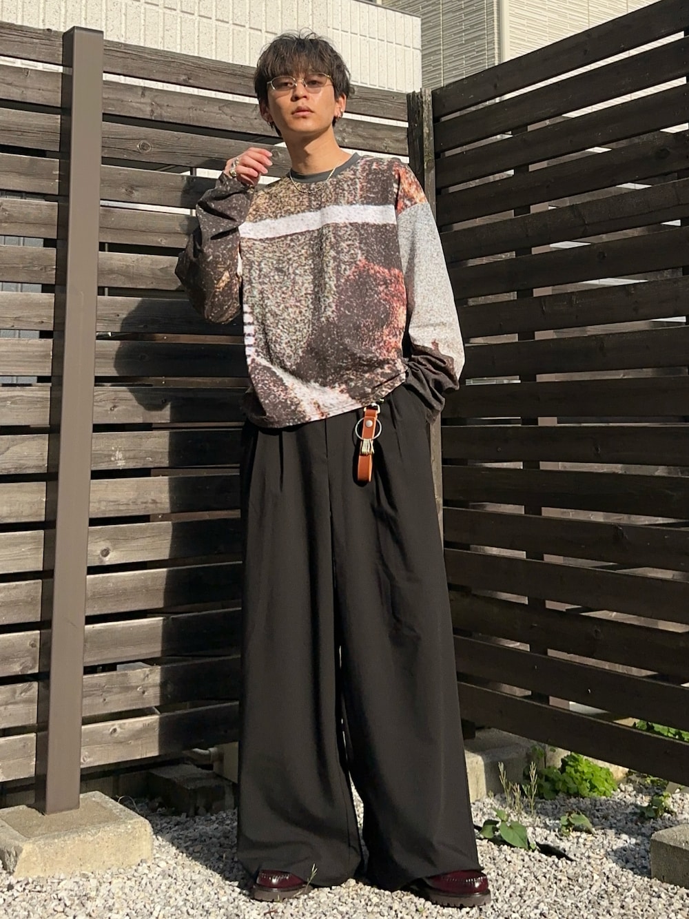 scenery print long sleeve teeを使った人気ファッション