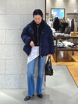 「アイテム（ストール/ショール）」を使った、emi95152さん（レディース・159cm）の冬コーディネート