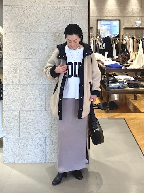 予約【新色追加/Yossshiiii企画】ワイドロゴカットオフスエット