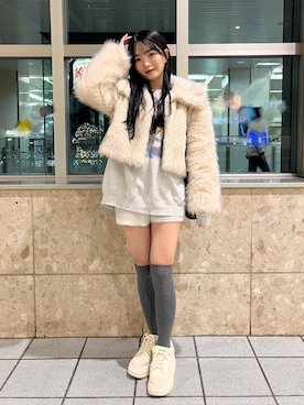 「mline（エムライン）のアイテム」を使った、MIKKIさん（レディース・156cm）の冬コーディネート