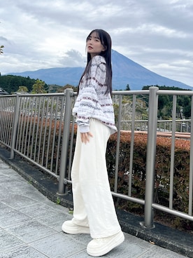 「冬の注目アウター」｜「アイテム（ジャケット/アウター）」を使った、MIKKIさん（レディース・156cm）の秋コーディネート