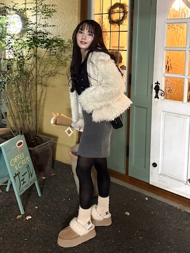 「アイテム（サンダル）」を使った、MIKKIさん（レディース・156cm）の冬コーディネート