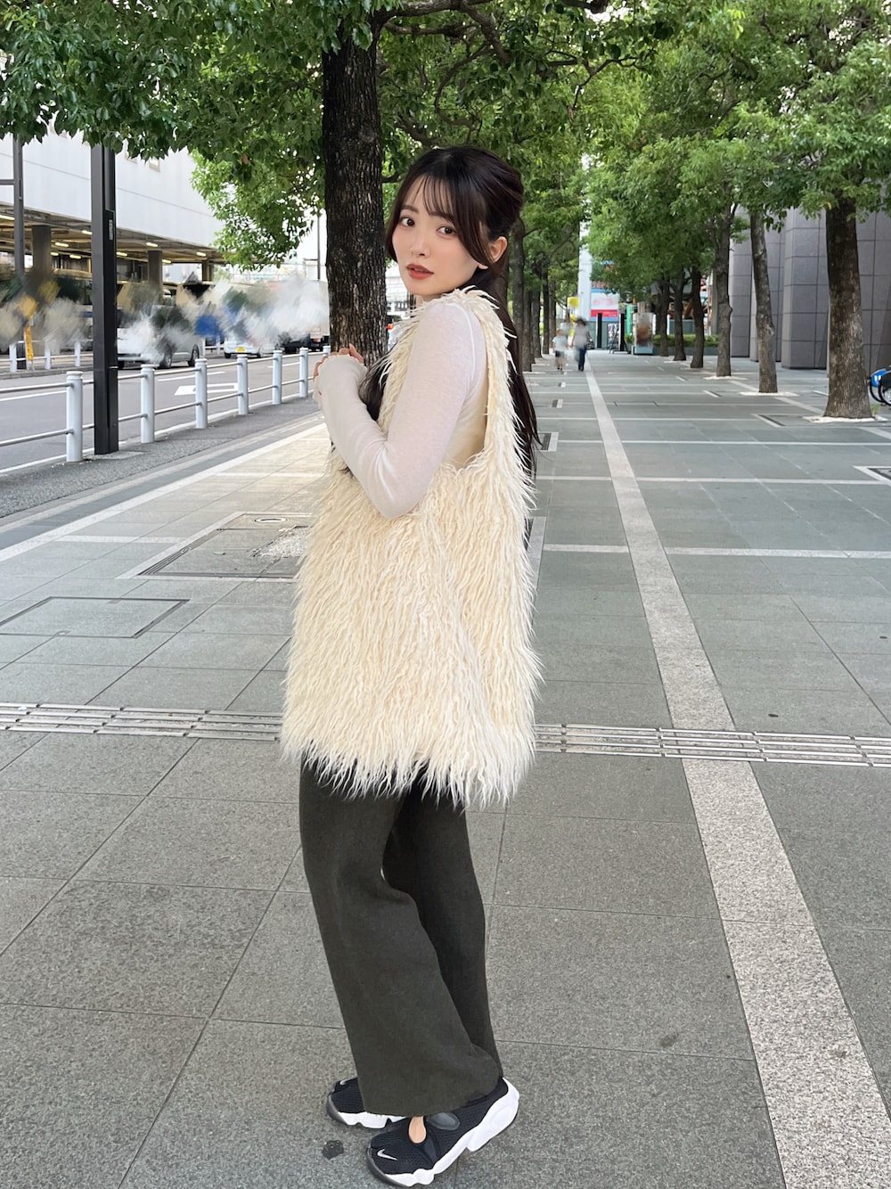 【美品】NIKE エアリフト ホワイト 23cm 2回着用 箱・タグあり 極美品✨ NIKE AIR RIFT ナイキ エアリフト ホワイト 23cm - メルカリ