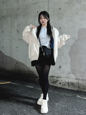 「アイテム（ライダースジャケット）」を使った、MIKKIさん（レディース・156cm）の秋コーディネート