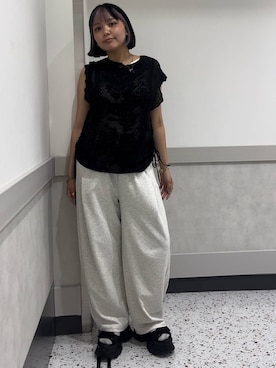 「JEANASIS（ジーナシス）の2WAYソウバリタンク/650681（タンクトップ、ホワイト系）」を使った、krkoooooさん（レディース・161cm）の夏コーディネート