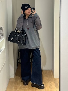 「JEANASIS（ジーナシス）のアイテム」を使った、krkoooooさん（レディース・161cm）の秋コーディネート