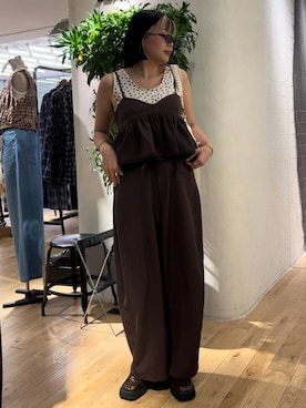 「JEANASIS（ジーナシス）のチェーンハンドルキンチャクBAG/1023355（ショルダーバッグ、ホワイト系）」を使った、krkoooooさん（レディース・161cm）の夏コーディネート