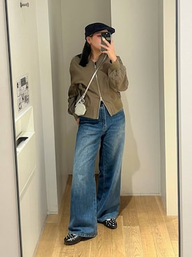 「JEANASIS（ジーナシス）のスタンダードワイドデニム/647643（デニムパンツ、ブルー系）」を使った、krkoooooさん（レディース・161cm）の春コーディネート