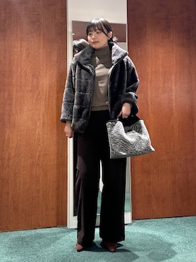 「アイテム（チノパンツ）」を使った、bynamuさん（レディース・168cm）の秋コーディネート