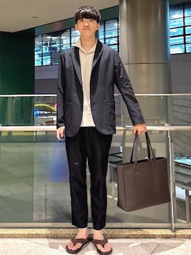 「アイテム（テーラードジャケット、ブルー系）」を使った、金澤さん（メンズ・178cm）の夏コーディネート