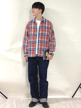 「SHIPS（シップス）のアイテム（シャツ/ブラウス）」を使った、金澤さん（メンズ・178cm）の秋コーディネート