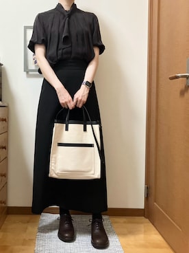 「アイテム（ドレスシューズ）」を使った、Ninaさん（レディース・167cm）の秋コーディネート