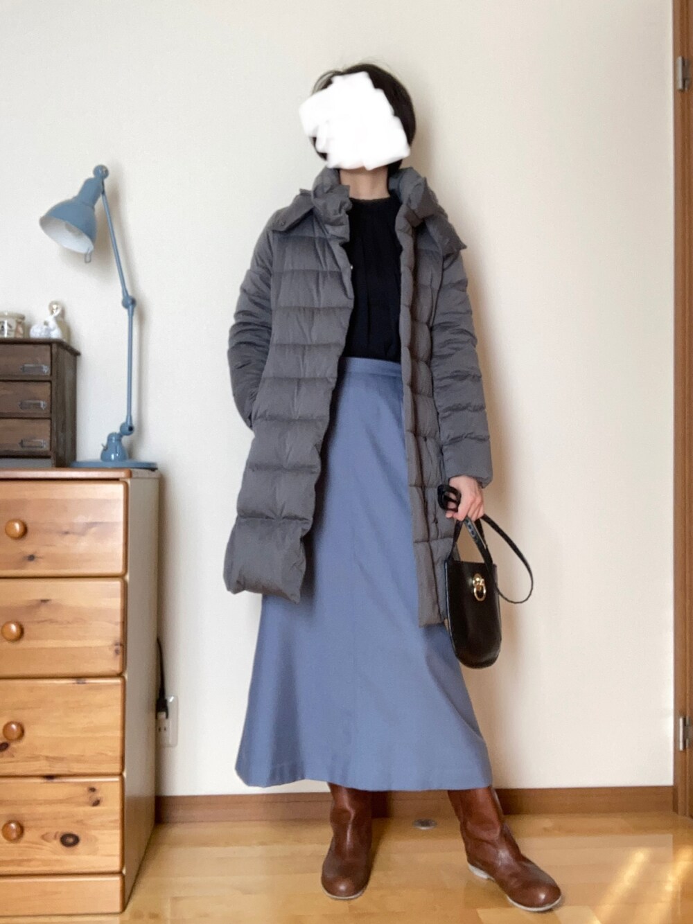 「キレイめ」｜「SLOBE IENAのウール混マーメイドロングスカート◆（スカート、ブルー系）」を使った、Ninaさん（レディース・167cm）の冬コーディネートの1枚目の写真