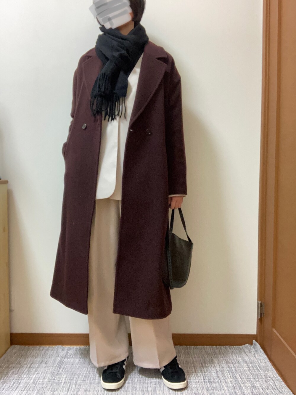 「セットアップ」｜「FREAK'S STOREの▽【WEB限定】スタプレノーカラージャケットセットアップ（セットアップ、ベージュ系）」を使った、Ninaさん（レディース・167cm）の冬コーディネートの1枚目の写真