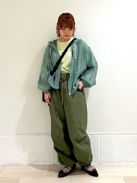 「ミリタリーコーデ」｜「アイテム（マウンテンパーカー）」を使った、モモPさん（レディース・155cm）の春コーディネート