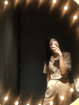 「LVEU.（ラブユ.）のアイテム（セットアップ）」を使った、fさん（レディース・171cm）の秋コーディネート