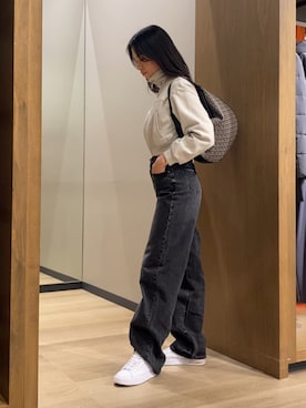 「ARMANI EXCHANGE（アルマーニエクスチェンジ）のアイテム」を使った、yokoさん（レディース・162cm）の秋コーディネート