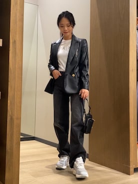 「ARMANI EXCHANGE（アルマーニエクスチェンジ）のアイテム」を使った、yokoさん（レディース・162cm）の秋コーディネート