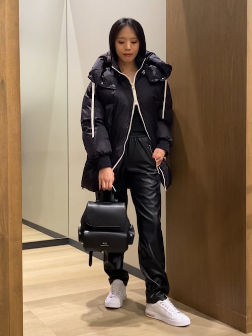 A|X アルマーニ エクスチェンジ】ホワイトポイント パファーコート