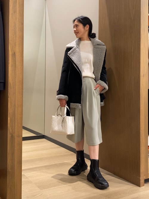 美品 最高級 アルマーニ コレツィオーニ ミニ ボストンバック 旅行 出張 黒 美品 最高級 アルマーニ コレツィオーニ ミニ ボストンバック