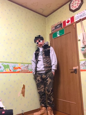 「アイテム（ダウンベスト）」を使った、yusuke8517さん（メンズ・170cm・20代）の春コーディネート