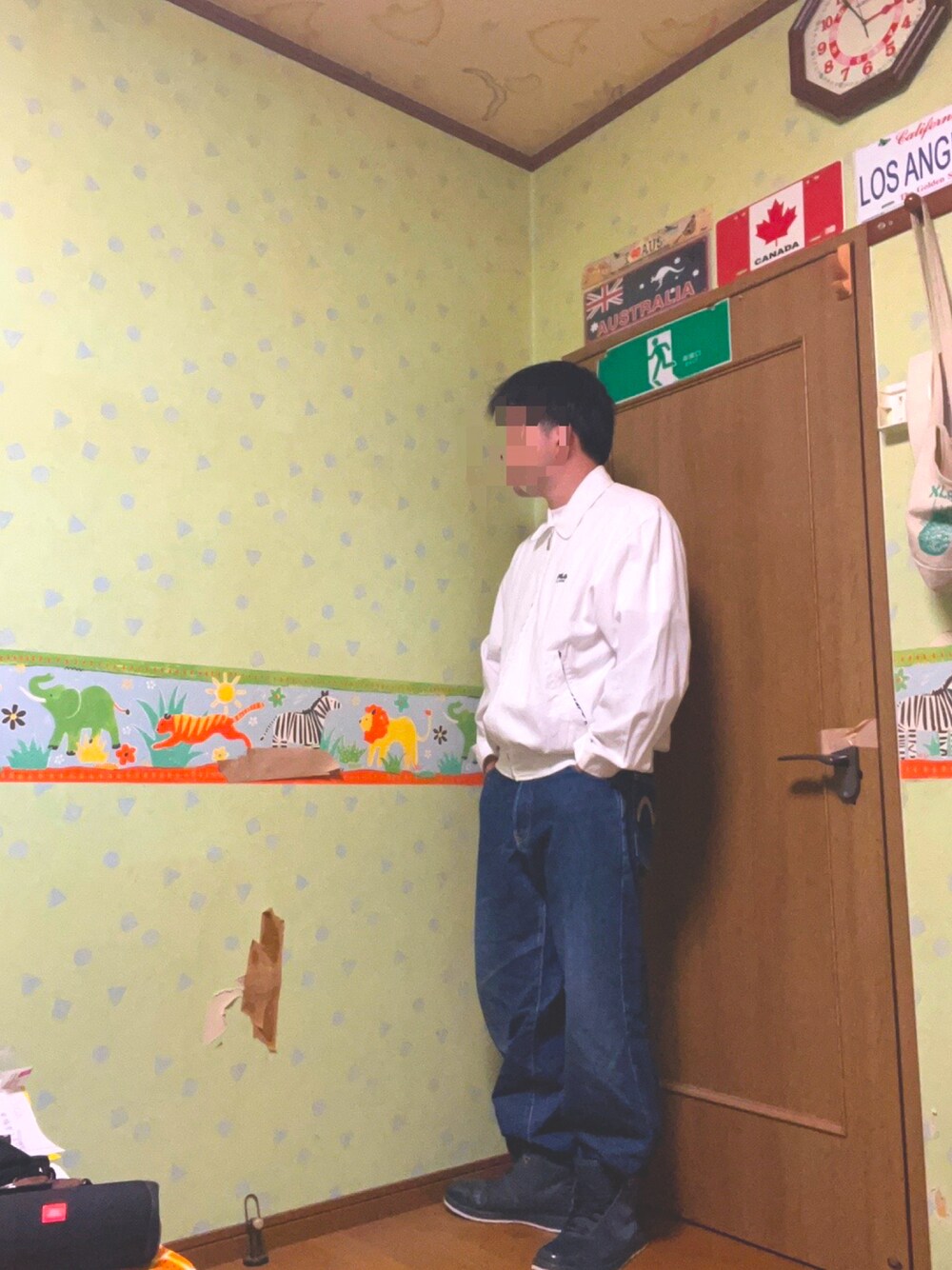 「休日スタイル、大人コーデ、メンズコーデ、春夏コーデ、いいね、save、フォローお願いします🤑、おしゃれさんと繋がりたい、古着MIX、古着、ootd、休日コーデ、PR、古着コーデ、outfit、カジュアル」｜「FILAのアイテム（ジャージ、ホワイト系）」を使った、yusuke8517さん（メンズ・170cm）の春コーディネートの1枚目の写真