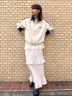 「tiptop（ティップトップ）のアイテム（ジャケット/アウター）」を使った、hitomi.さん（レディース・162cm）の秋コーディネート