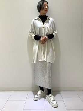 HIMIKO　大和 香林坊店さん（レディース・162cm）の冬コーディネート