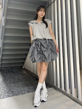 「アイテム（スウェット）」を使った、kahoさん（レディース・154cm）の夏コーディネート