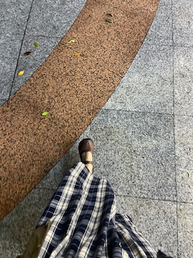 「FREE（フリー）のアイテム」を使った、是闻闻さん（レディース・172cm）の秋コーディネート