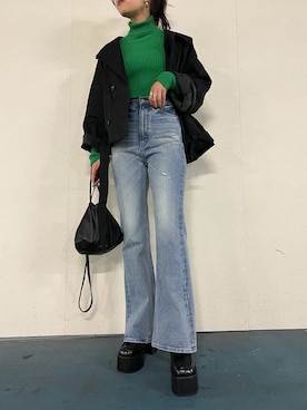 「アイテム（テーラードジャケット）」を使った、谷古宇依子さん（レディース・163cm）の冬コーディネート