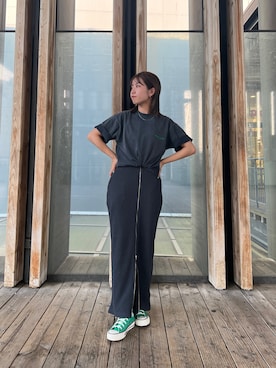 「アイテム（その他シューズ、グリーン系）」を使った、瀬川百花さん（レディース・156cm）の夏コーディネート